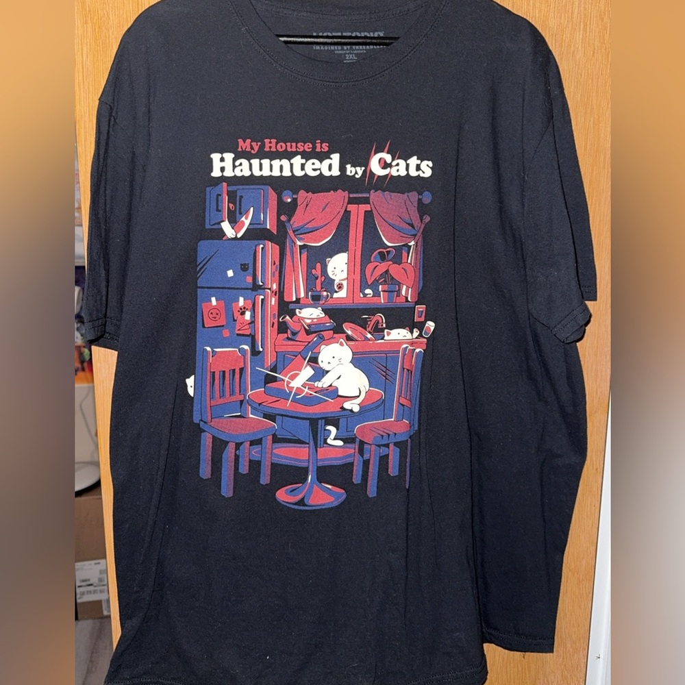 Haunted house cat shirt
